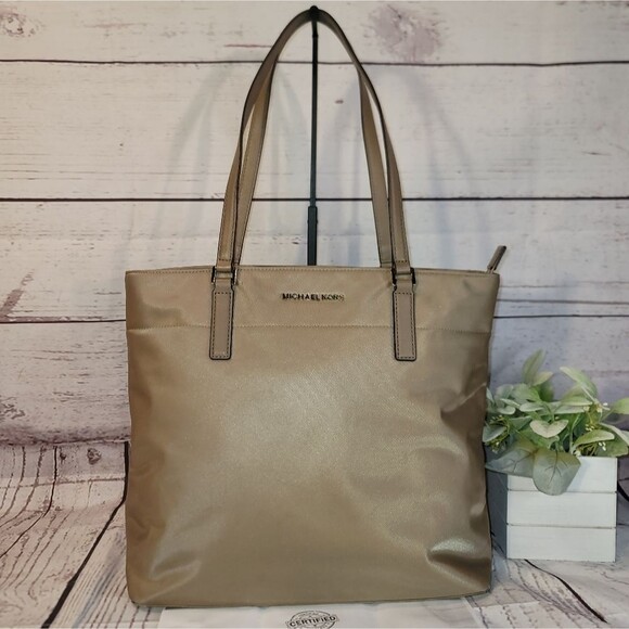Michael Kors Morgan Tan Dusty Sand Large Nylon Zip Shoulder Tote Handbag - Picture 1 of 16